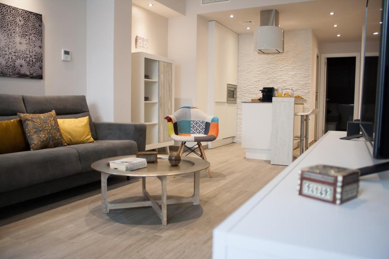 Charming Corners Azahar Apartment Seville Luaran gambar